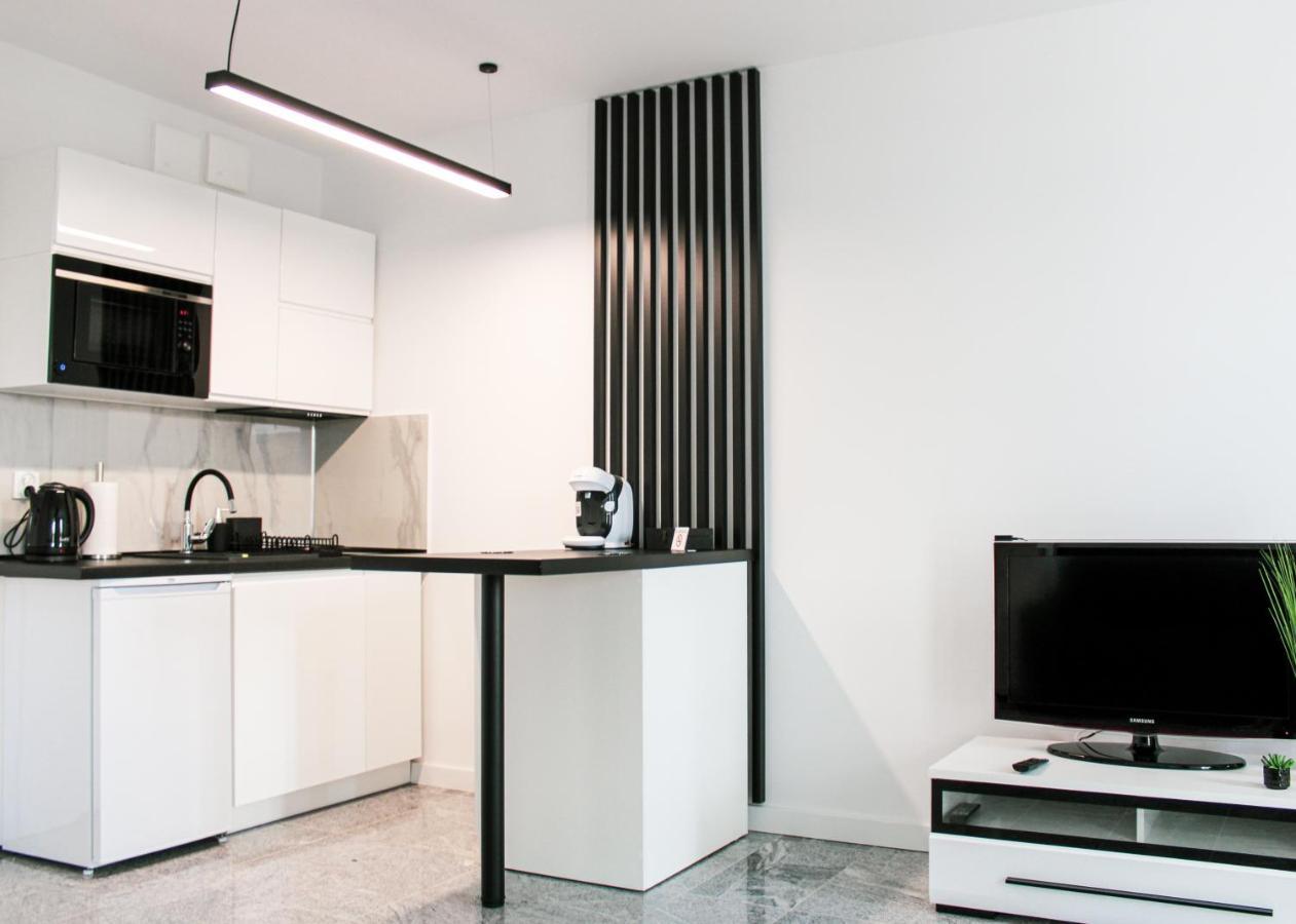 Apartament White-Niska Z Garazem Podziemnym Kielce Exterior foto